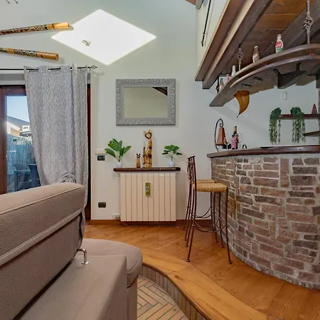 Prázdninový dům Malpensa Jacuzzi House *
