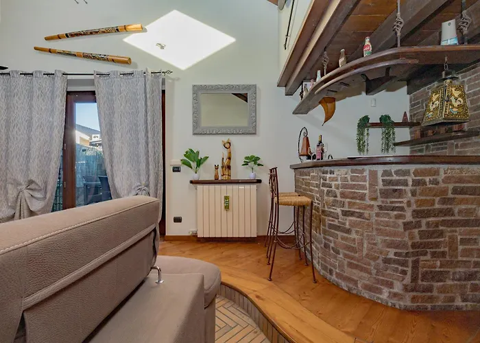 Vakantiehuis Malpensa Jacuzzi House *