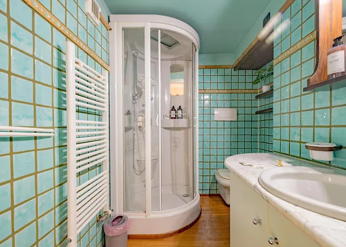 Malpensa Jacuzzi House Vakantiehuis