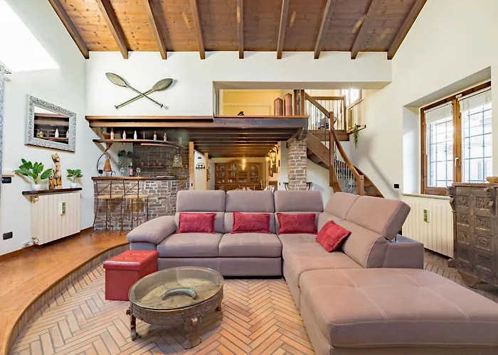 Malpensa Jacuzzi House Vakantiehuis Ferno